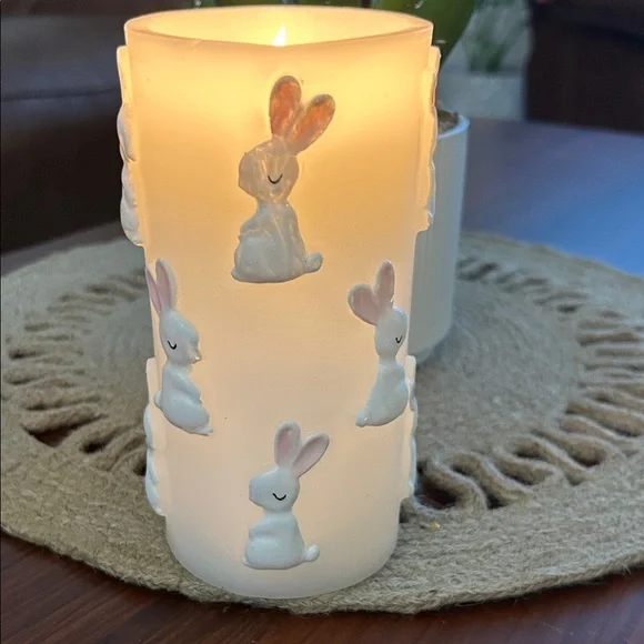 White Bunny Battery Operated Candle Easter Holiday Spring Cute 6 inches tall - Picture 1 of 9